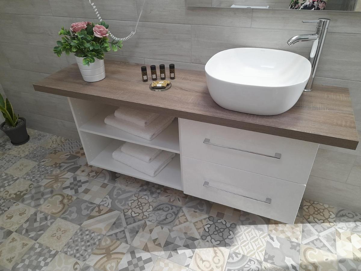 Appartamento Alisachni Kini Esterno foto